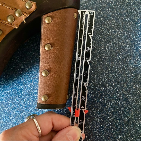 $15.00 
PEGABO Vintage Pegabo Sandals - Picture 10 of 11